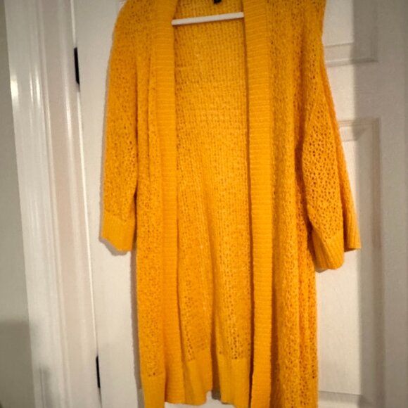 Long Torrid Open-weave Sweater -- Golden Yellow -- sz 1 - Picture 2 of 3